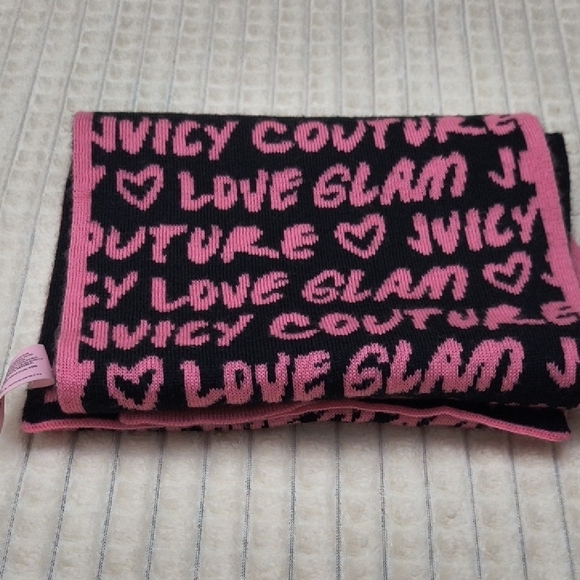 Juicy Couture Pink and Black Knit Scarf - Picture 6 of 6
